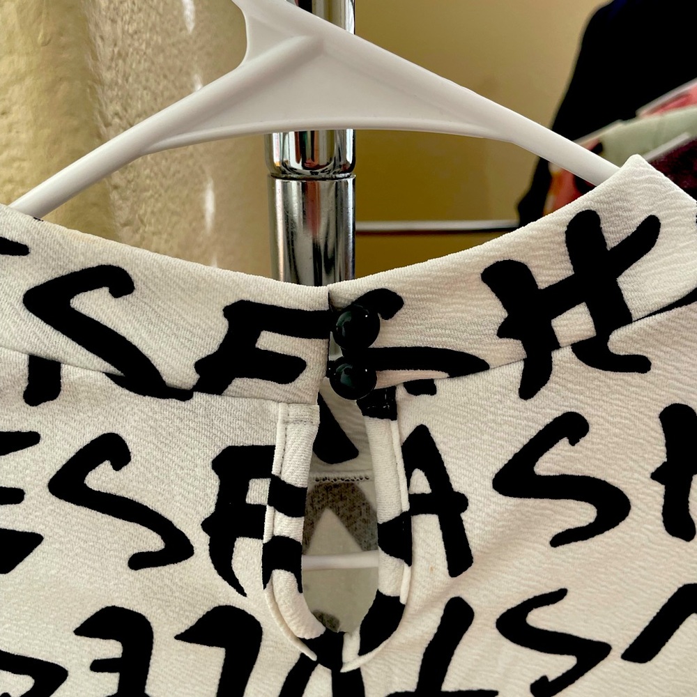 Fun blouse